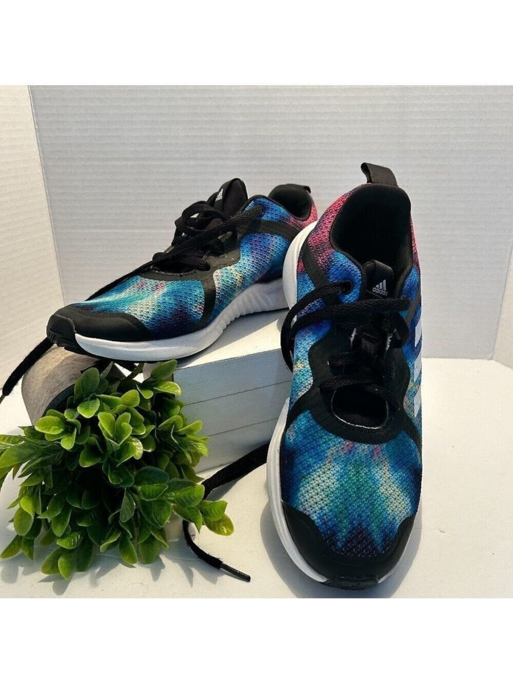 Ladies Adidas FortaRun running shoes Galaxy Size 6
